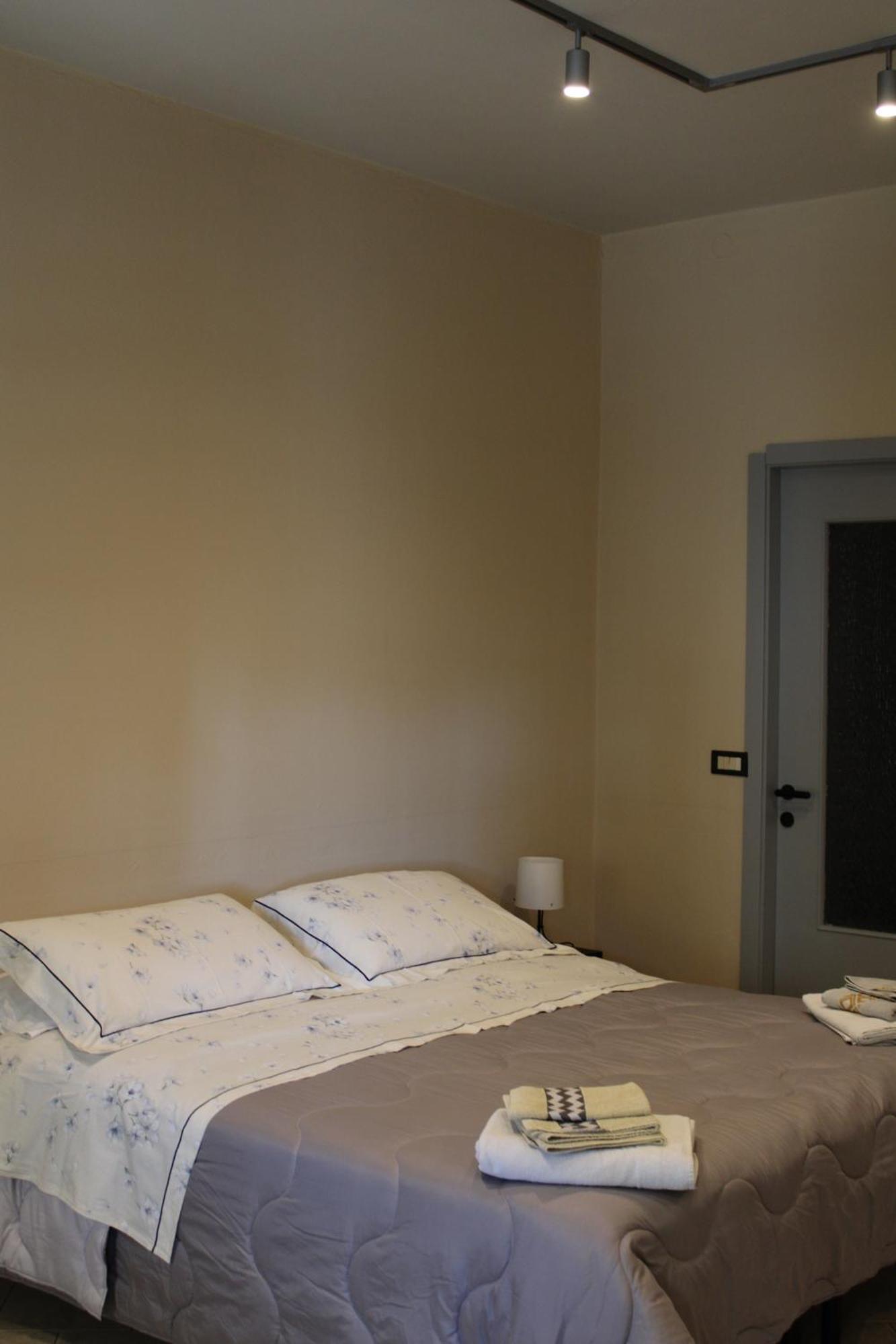 B&B Orchidea Bianca Gattico Exterior photo